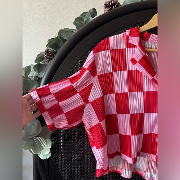 Dressed in LALA Cest la vie Plisse Checkered Skirt Set - Picture 9 of 16